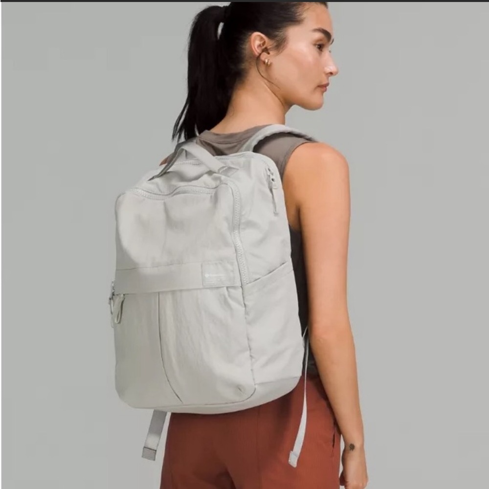 Lululemon everyday backpack 2.0 SEAL GREY